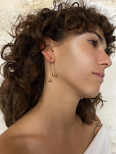 Load image into Gallery viewer, Gota Earrings - Gold long front and back post earrings
