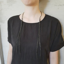 Load and play video in Gallery viewer, Buzy Necklace - Black Fringe Necklace
