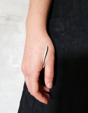 Load image into Gallery viewer, Pak Ring Silver - Avant Garde Between Finger Silver Ring