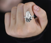 Load image into Gallery viewer, Rokita - Silver Nugget Ring - MERCe