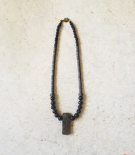 Load image into Gallery viewer, Croma Necklace - Beaded necklace with Labradorite and Lava - MERCe