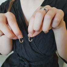 Load and play video in Gallery viewer, Topa - Gold Cartilage Earrings

