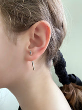 Load image into Gallery viewer, Palo Earring - Black Silver Stick Earring, Fake ear tunnels plug

