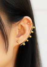 Load image into Gallery viewer, Arco Earring - Gold Ear Climber, Big Ear Crawler - MERCe
