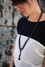Load image into Gallery viewer, Musa - Gothic black seeds necklace - MERCe

