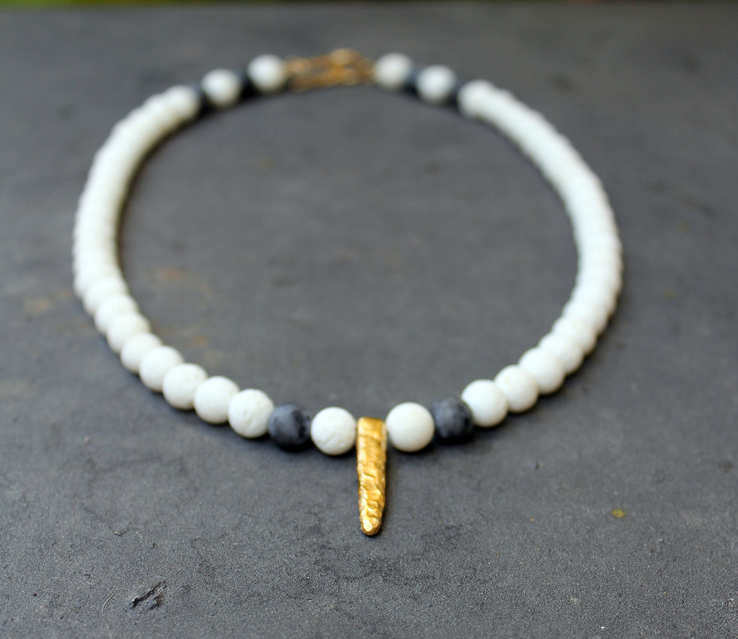 Unno White Necklace - White Stone Necklace, White Coral Necklace - MERCe