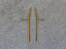 Load image into Gallery viewer, Rayo Earrings - Minimal Golden Strip Earrings - MERCe
