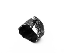 Load image into Gallery viewer, Rotura Ring - Oxidized Sterling Silver Ring - MERCe
