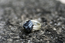 Load image into Gallery viewer, Karat Jasper Ring - Statement Stone and Silver Ring - MERCe
